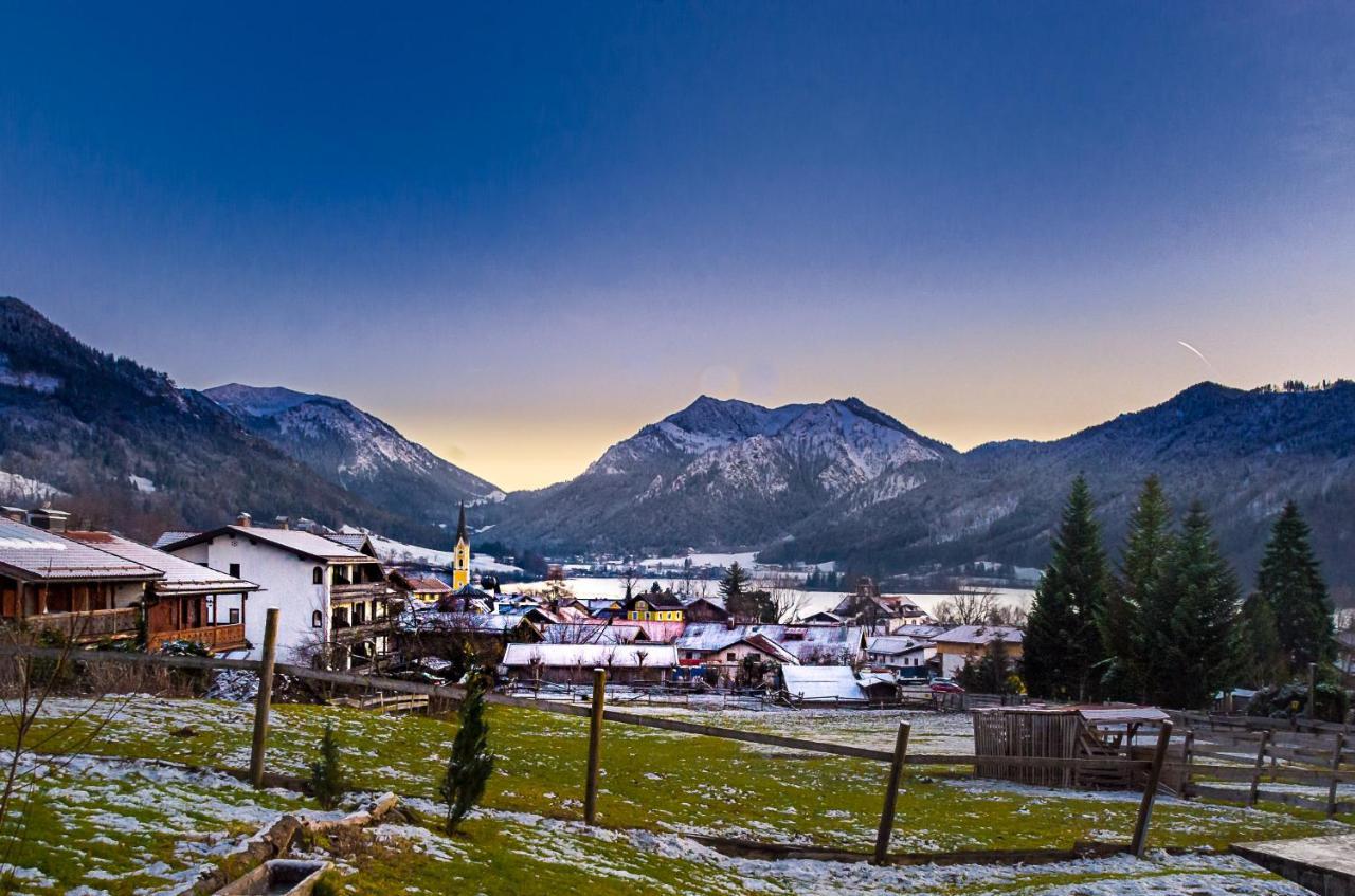 Ruhige Chalets Mit Seeblick In Zentraler Lage Schliersee Zewnętrze zdjęcie